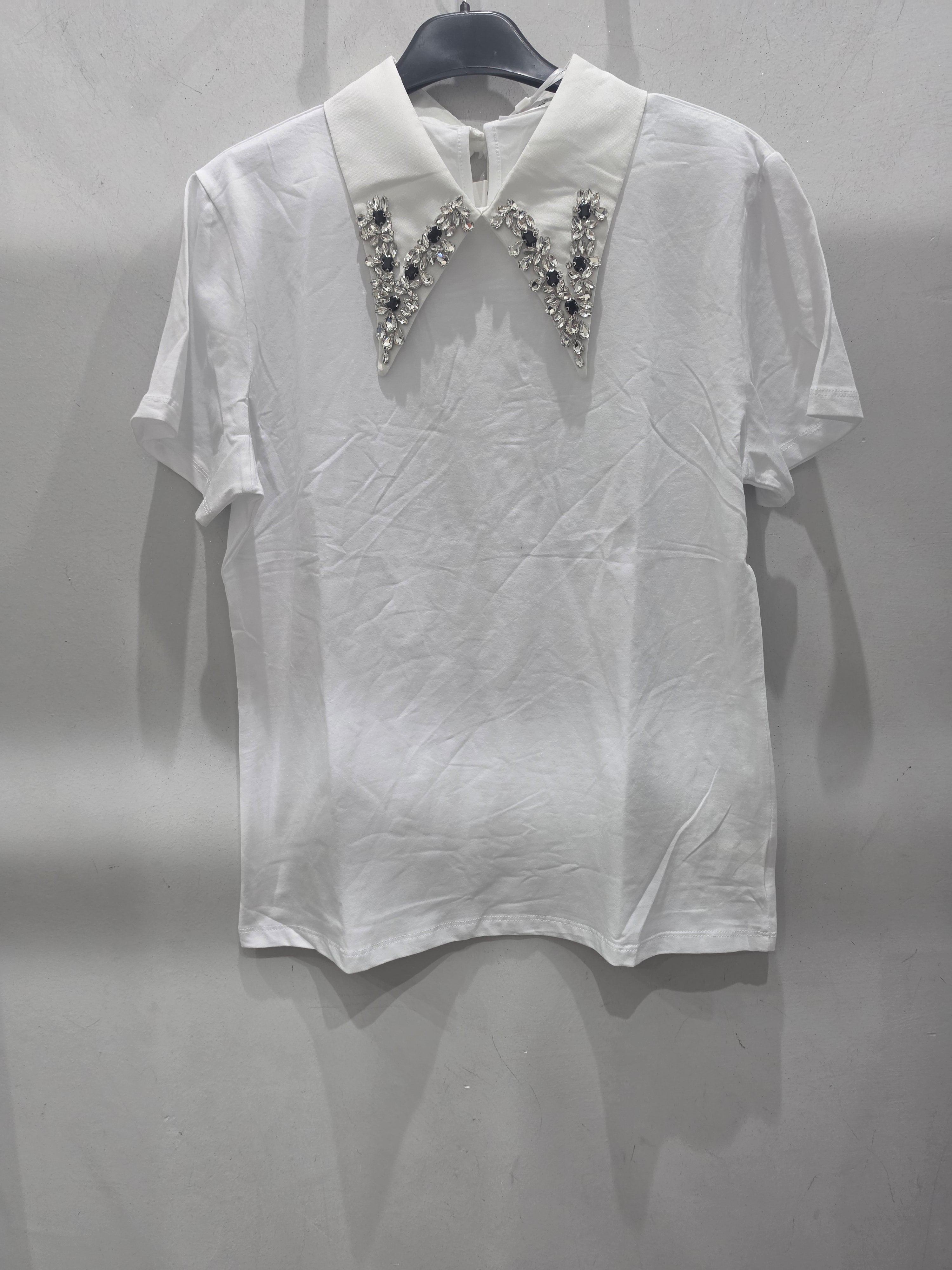 T-shirt diamond